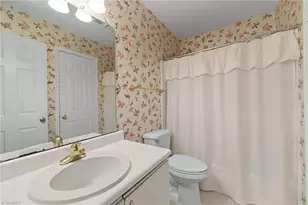 4212 Sullivan's Lake Dr, Greensboro, NC 27410 - Photo 11