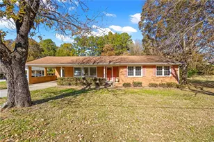 1835 Greentree Rd, Burlington, NC 27217 - Photo 3