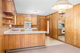 1835 Greentree Rd, Burlington, NC 27217 - Photo 9