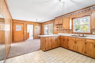 1835 Greentree Rd, Burlington, NC 27217 - Photo 13