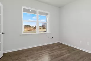 2738 Burgess Dr, Mebane, NC 27302 - Photo 3