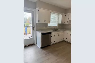 100 Kirk Road, Greensboro, NC 27455 - Photo 7