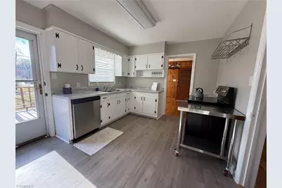 100 Kirk Road, Greensboro, NC 27455 - Photo 33