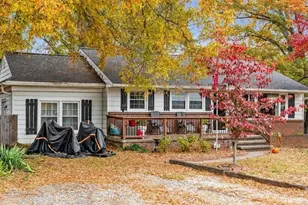 210 W King St, King, NC 27021 - Photo 3