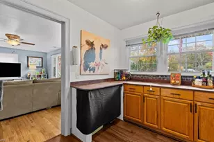 210 W King St, King, NC 27021 - Photo 11