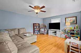 210 W King St, King, NC 27021 - Photo 5