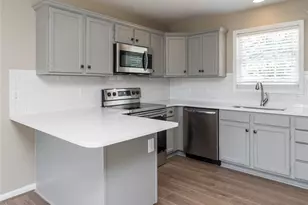 8008 Daltonshire Dr, Oak Ridge, NC 27310 - Photo 11