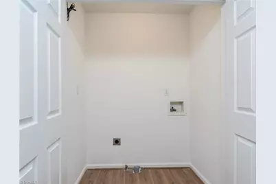 8008 Daltonshire Drive, Oak Ridge, NC 27310 - Photo 17