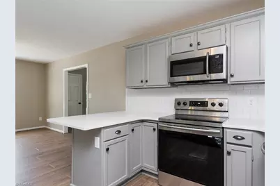 8008 Daltonshire Drive, Oak Ridge, NC 27310 - Photo 13