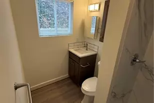 222 Hawthorne Rd, Winston-Salem, NC 27104 - Photo 9