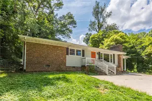 1224 Fenimore St, Winston-Salem, NC 27103 - Photo 3