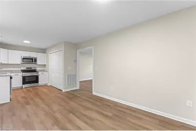 308 Hickory Lane, Salisbury, NC 28147 - Photo 7