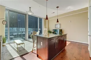 201 Elm St, Greensboro, NC 27401 - Photo 7