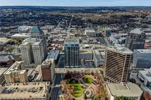 201 Elm St, Greensboro, NC 27401 - Photo 25