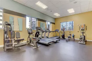 201 Elm St, Greensboro, NC 27401 - Photo 19