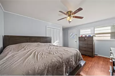 1215 Cleveland Avenue, Burlington, NC 27217 - Photo 9