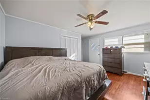 1215 Cleveland Ave, Burlington, NC 27217 - Photo 9