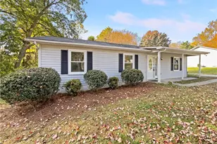 4051 Gordon Ct, Winston-Salem, NC 27104 - Photo 7