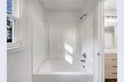 4051 Gordon Court, Winston-Salem, NC 27104 - Photo 17