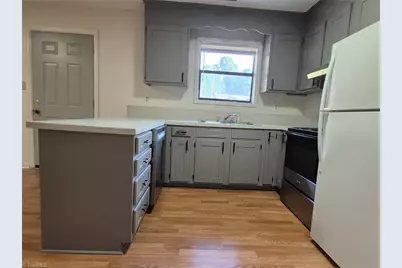 1506 Oakshire Court, Winston-Salem, NC 27107 - Photo 11