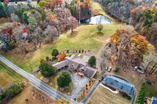 950 Dodson Mill Rd, Pilot Mountain, NC 27041 - Photo 3