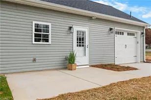 211 Bethania St, Rural Hall, NC 27045 - Photo 37