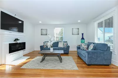 617 Lindsey Street, Reidsville, NC 27320 - Photo 5