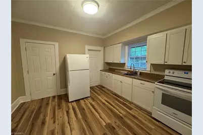 1312 Grove Street, Greensboro, NC 27403 - Photo 9