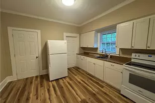 1312 Grove St, Greensboro, NC 27403 - Photo 9