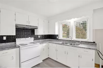 4630 Tobacco Street, Winston-Salem, NC 27106 - Photo 15