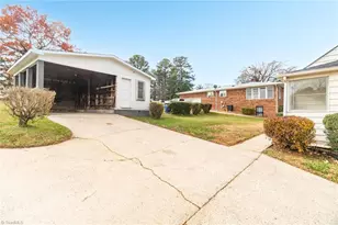 4630 Tobacco St, Winston-Salem, NC 27106 - Photo 31