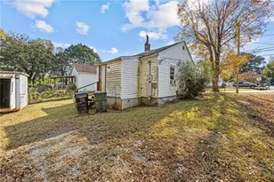 1302 Sidney Ave, Burlington, NC 27217 - Photo 15