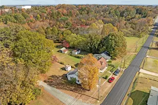 1302 Sidney Ave, Burlington, NC 27217 - Photo 27