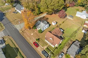 1302 Sidney Ave, Burlington, NC 27217 - Photo 25