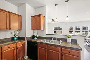 5425 Forester Dr, High Point, NC 27265 - Photo 17