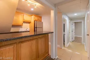 1405 Lyndhurst Dr, High Point, NC 27262 - Photo 31