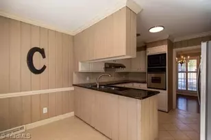 1405 Lyndhurst Dr, High Point, NC 27262 - Photo 11