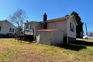 515 Smith St, Burlington, NC 27217 - Photo 3