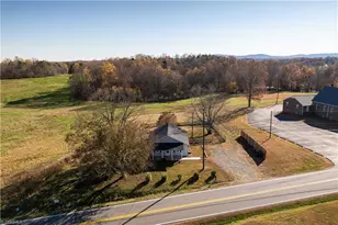 9589 NC-268, Elkin, NC 28621 - Photo 5