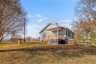 9589 NC-268, Elkin, NC 28621 - Photo 41