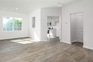 219 Moyer Dr, Graham, NC 27253 - Photo 7