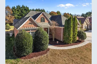 2403 North Beech Lane, Greensboro, NC 27455 - Photo 27