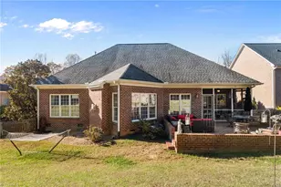 2403 N Beech Ln, Greensboro, NC 27455 - Photo 39