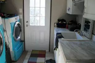 403 Riverside Dr, Eden, NC 27288 - Photo 15