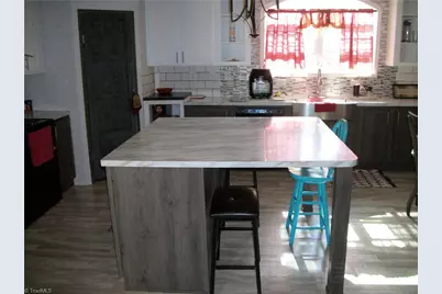 403 Riverside Drive, Eden, NC 27288 - Photo 7