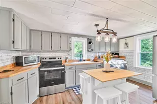 922 Prathers Creek Church Rd, Laurel Springs, NC 28644 - Photo 1