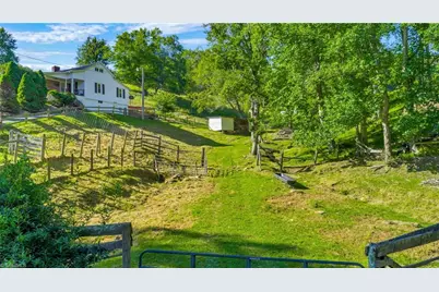 922 Prathers Creek Church Road, Laurel Springs, NC 28644 - Photo 11