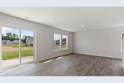 1627 Faircrest Lane, Greensboro, NC 27406 - Photo 7