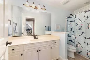 4910 Fox Chase Rd, Greensboro, NC 27410 - Photo 23