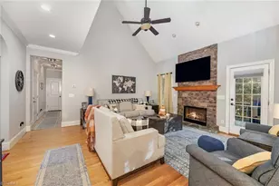 4910 Fox Chase Rd, Greensboro, NC 27410 - Photo 7